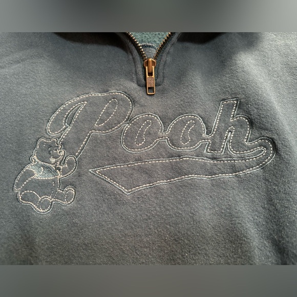 Vintage The Disney Store Winnie the Pooh 1/4 Zip Sweatshirt (Small) - Picture 5 of 10